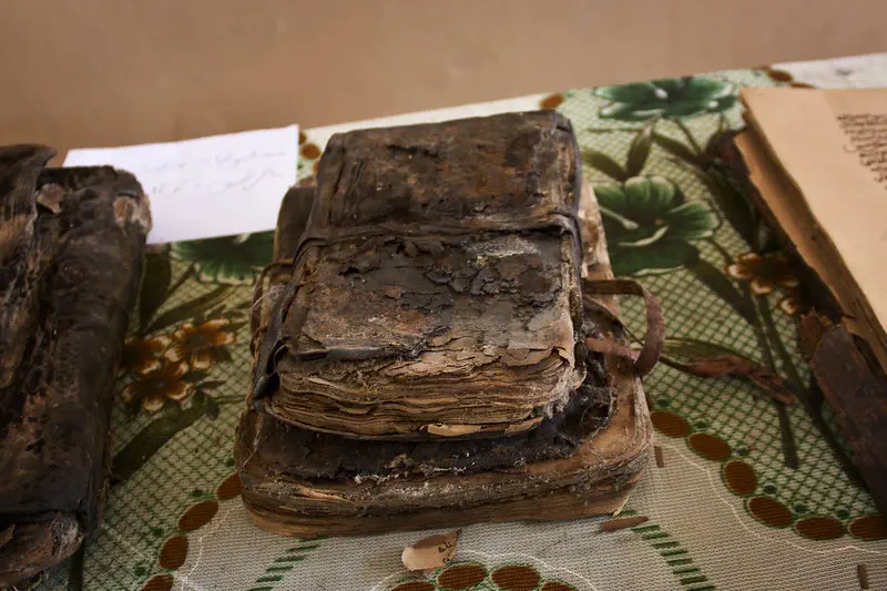 مخطوطة محترقة من مخطوطات تمبكتو